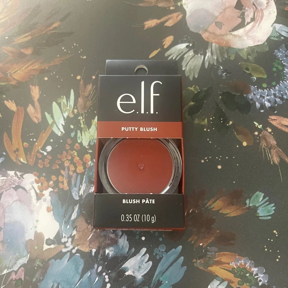 Elf Putty Blush in Bali NEW